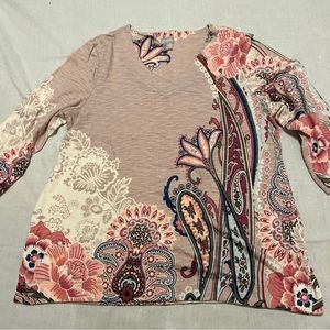 Chico’s Size 2 (large) Blouse Womens Size S V-neck Paisley Pink 3/4 Sleeves.
